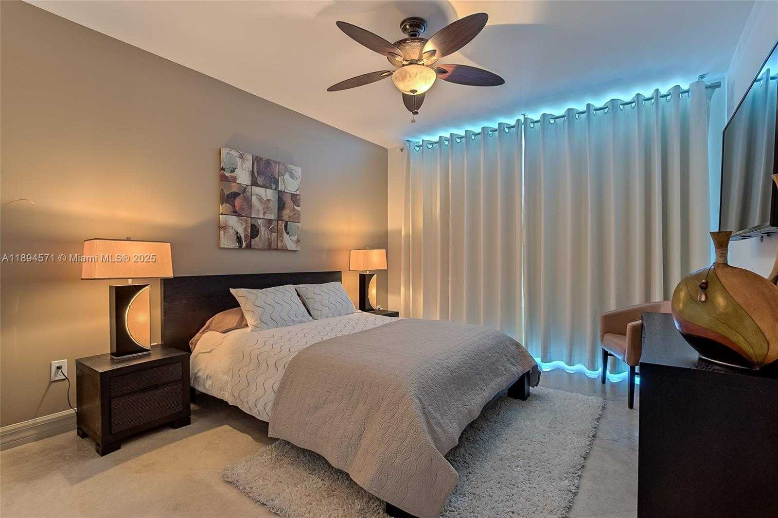 Small Image of 3535 SOUTH OCEAN DR #2102, Hollywood Number 36