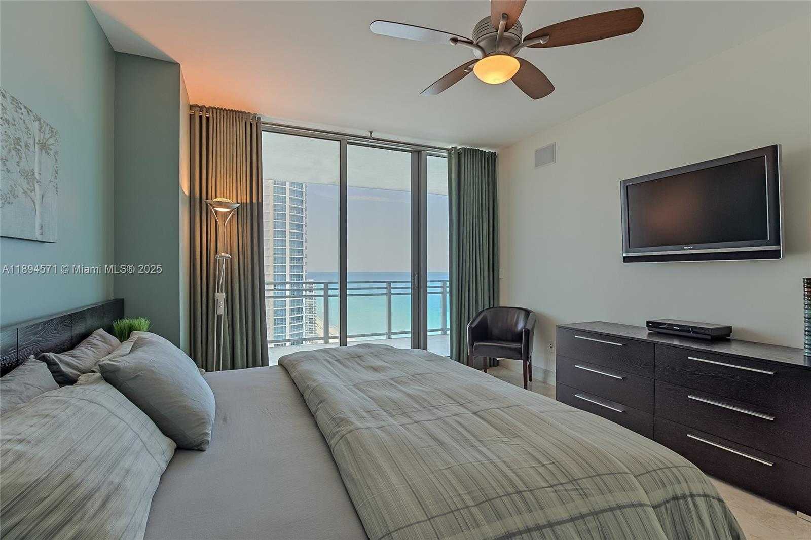 Small Image of 3535 SOUTH OCEAN DR #2102, Hollywood Number 39