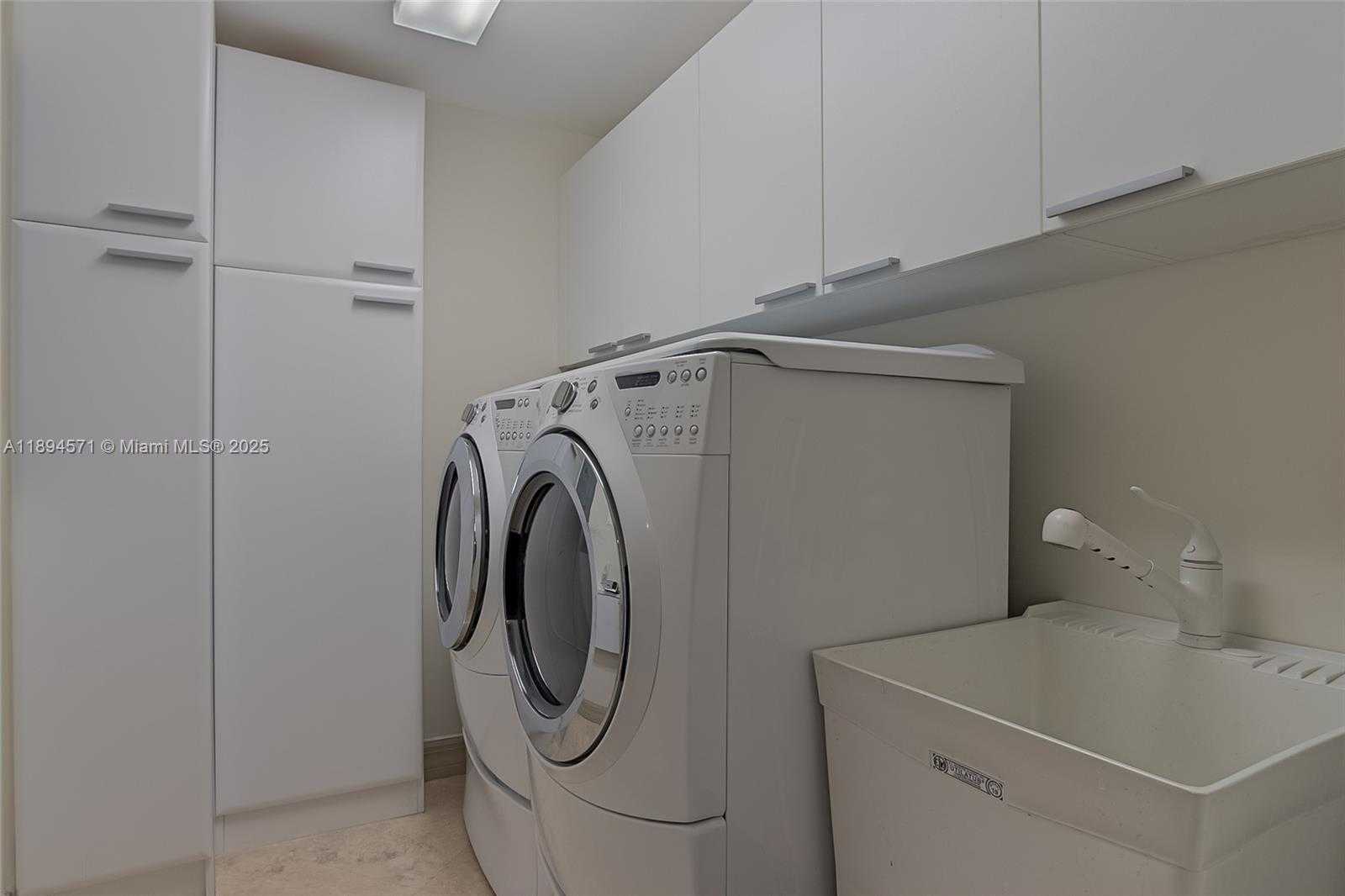 Small Image of 3535 SOUTH OCEAN DR #2102, Hollywood Number 47