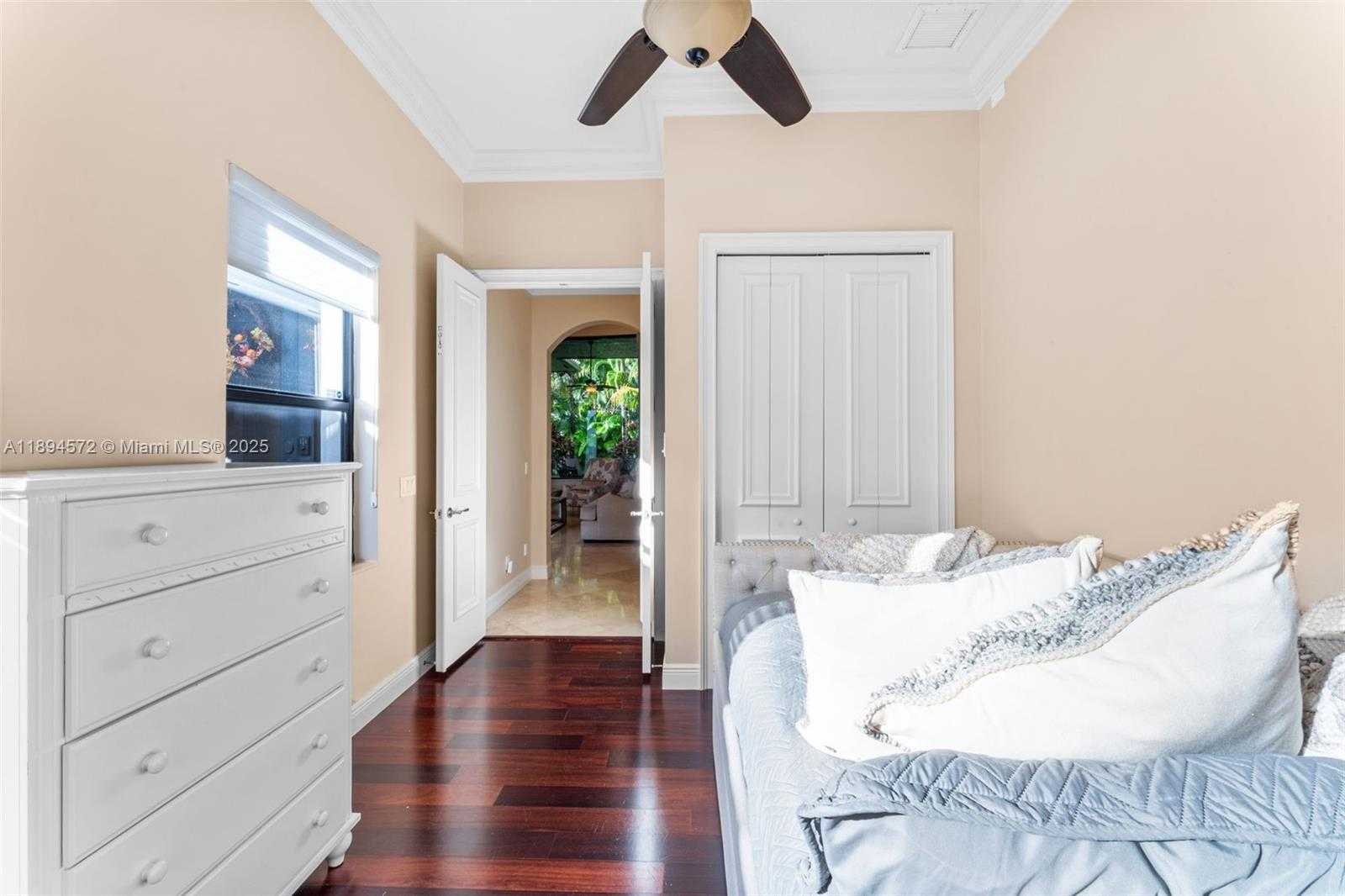 Small Image of 10775 BLUE PALM ST #N/A, Plantation Number 16