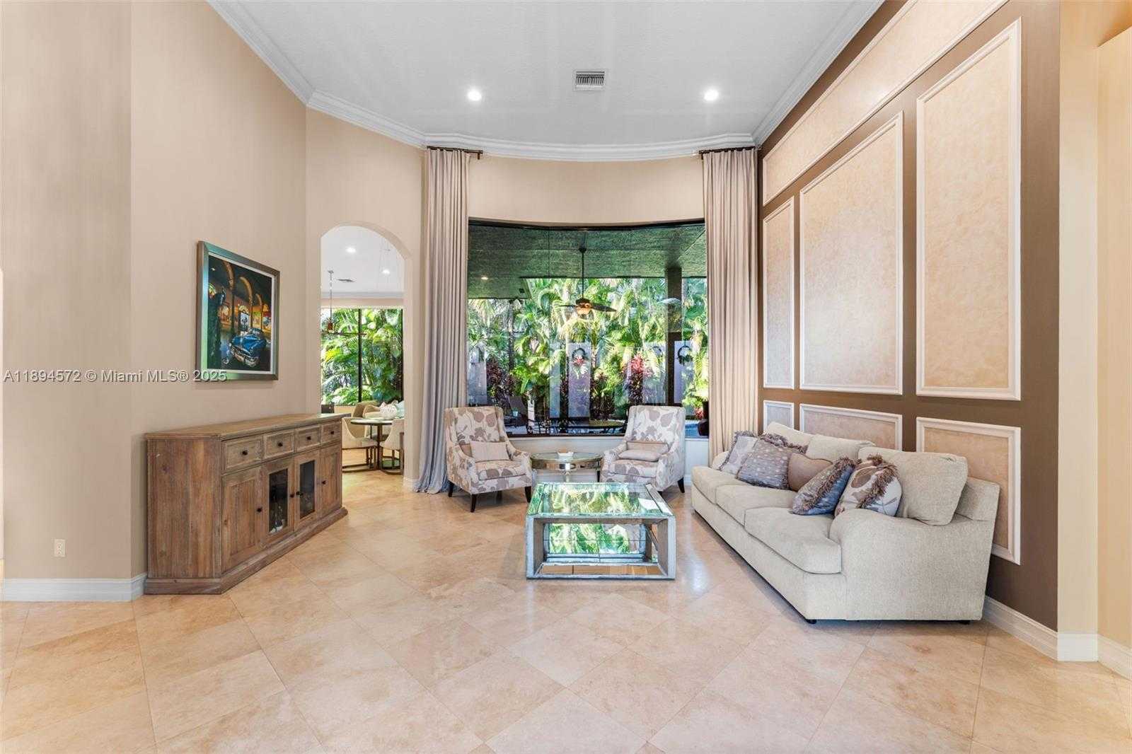 Small Image of 10775 BLUE PALM ST #N/A, Plantation Number 2