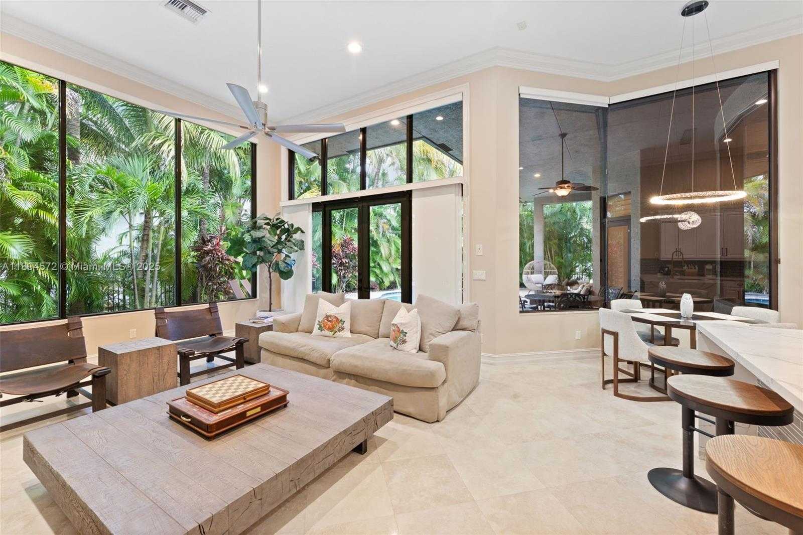 Small Image of 10775 BLUE PALM ST #N/A, Plantation Number 23