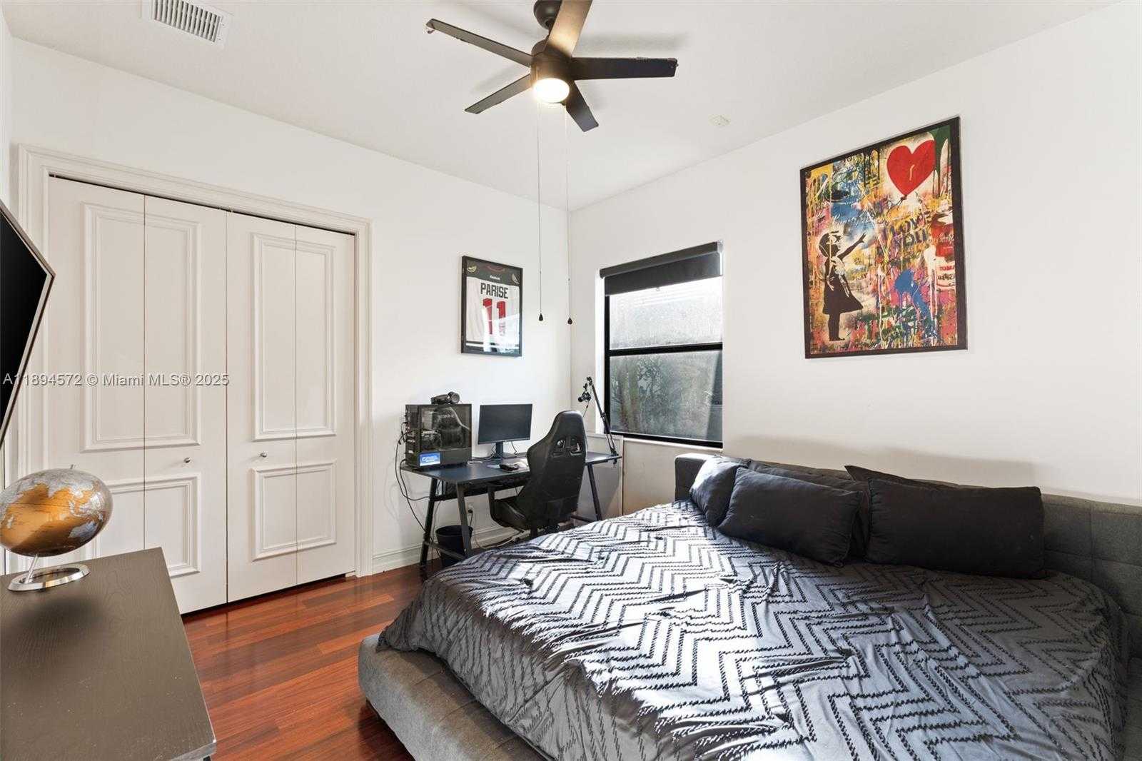 Small Image of 10775 BLUE PALM ST #N/A, Plantation Number 26