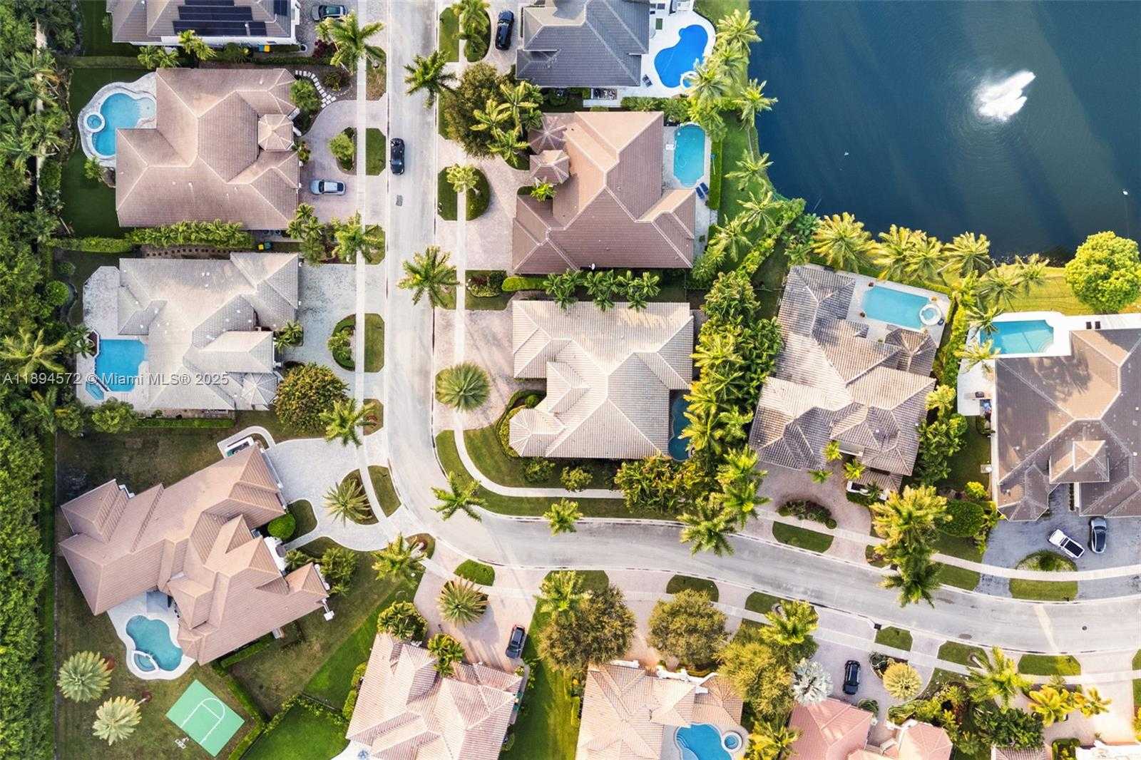 Small Image of 10775 BLUE PALM ST #N/A, Plantation Number 45