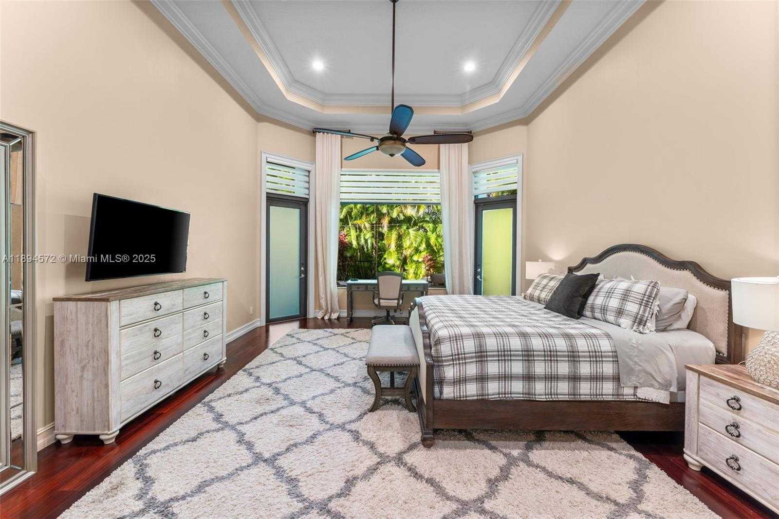 Small Image of 10775 BLUE PALM ST #N/A, Plantation Number 8