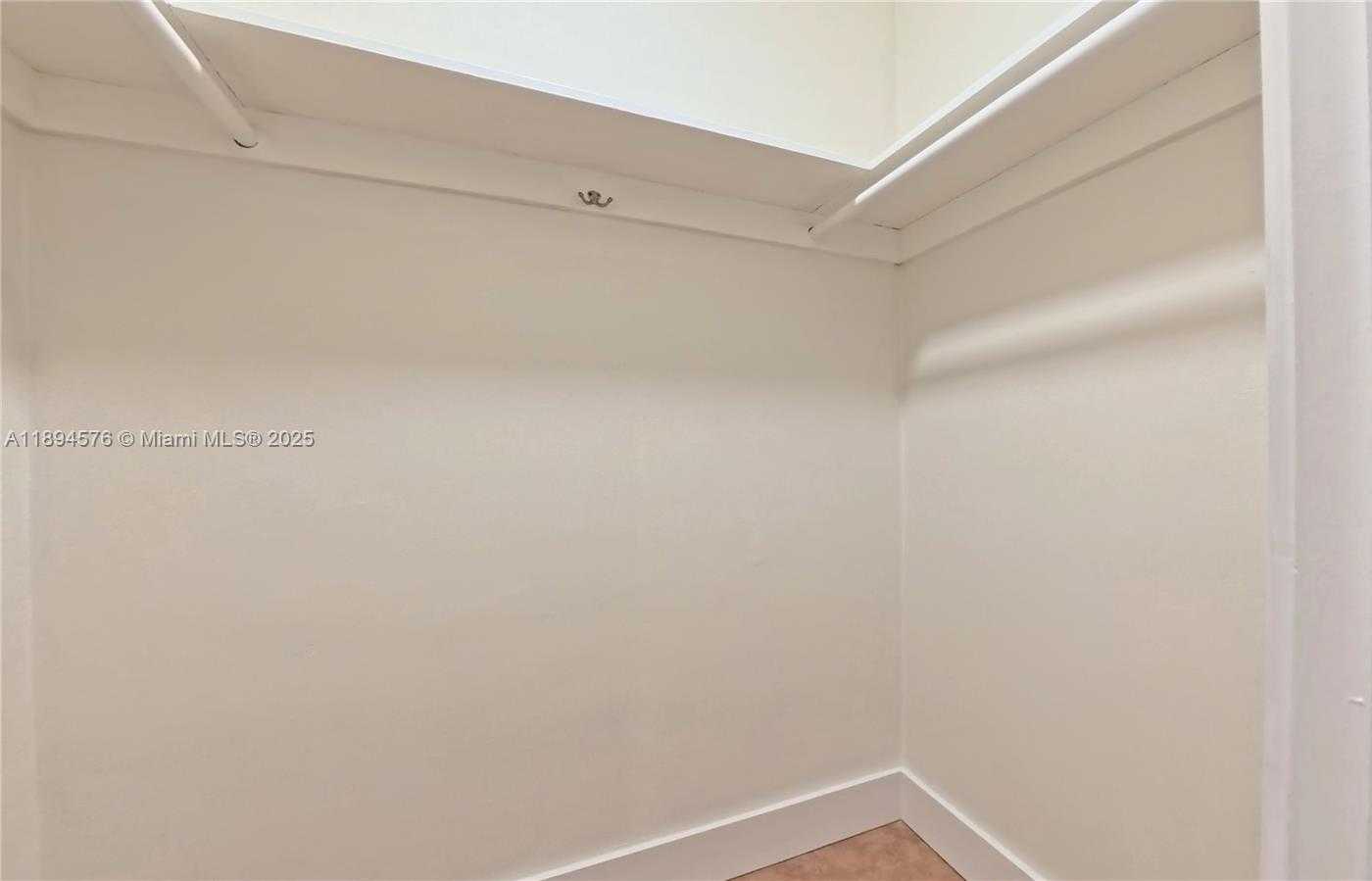 Small Image of 1720 FUNSTON ST #111, Hollywood Number 17