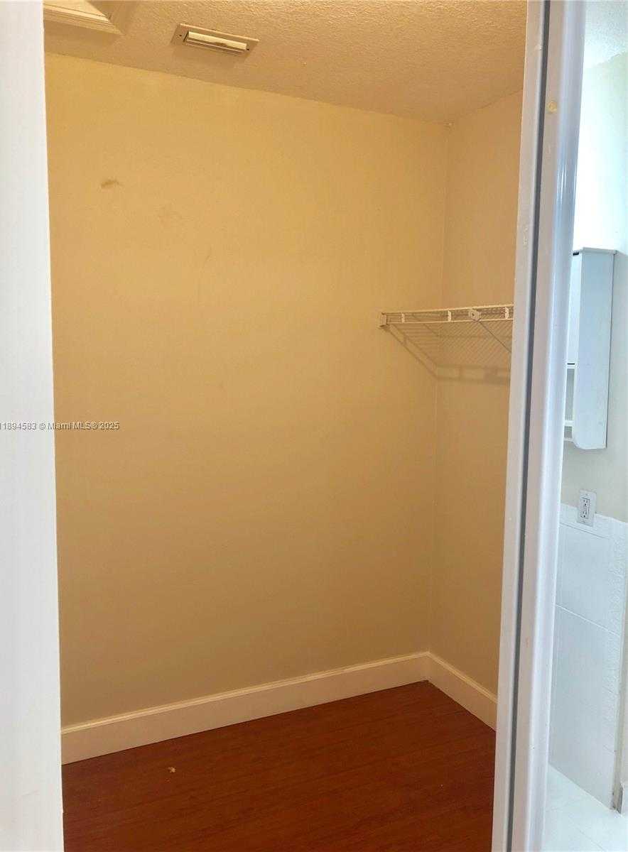 Small Image of 1010 SOUTH WEST 99TH AVE #-, Pembroke Pines Number 14