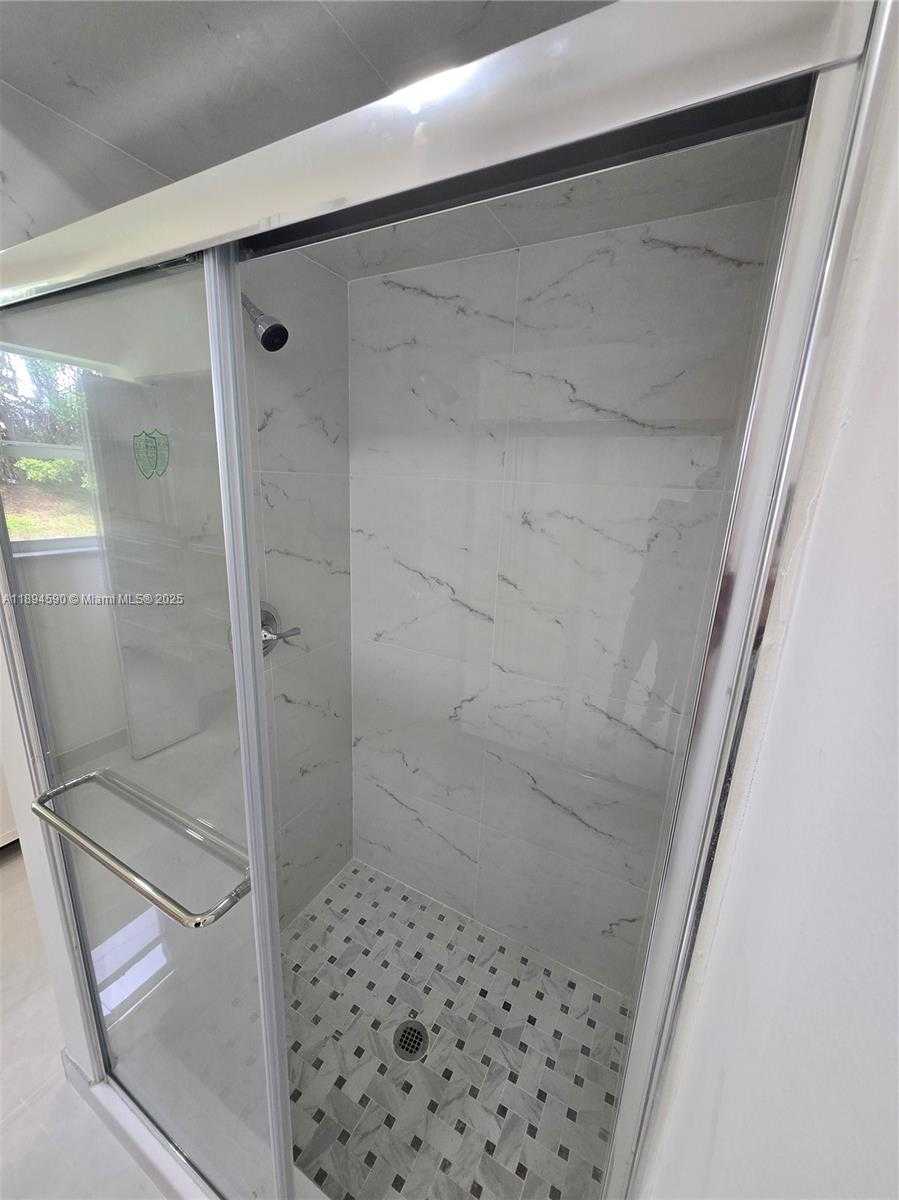 Small Image of 600 SOUTH WEST 8TH PL, Boynton Beach Number 12