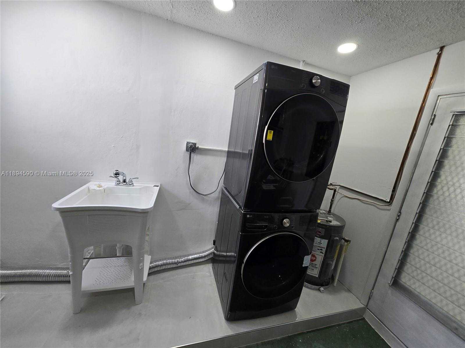 Small Image of 600 SOUTH WEST 8TH PL, Boynton Beach Number 16