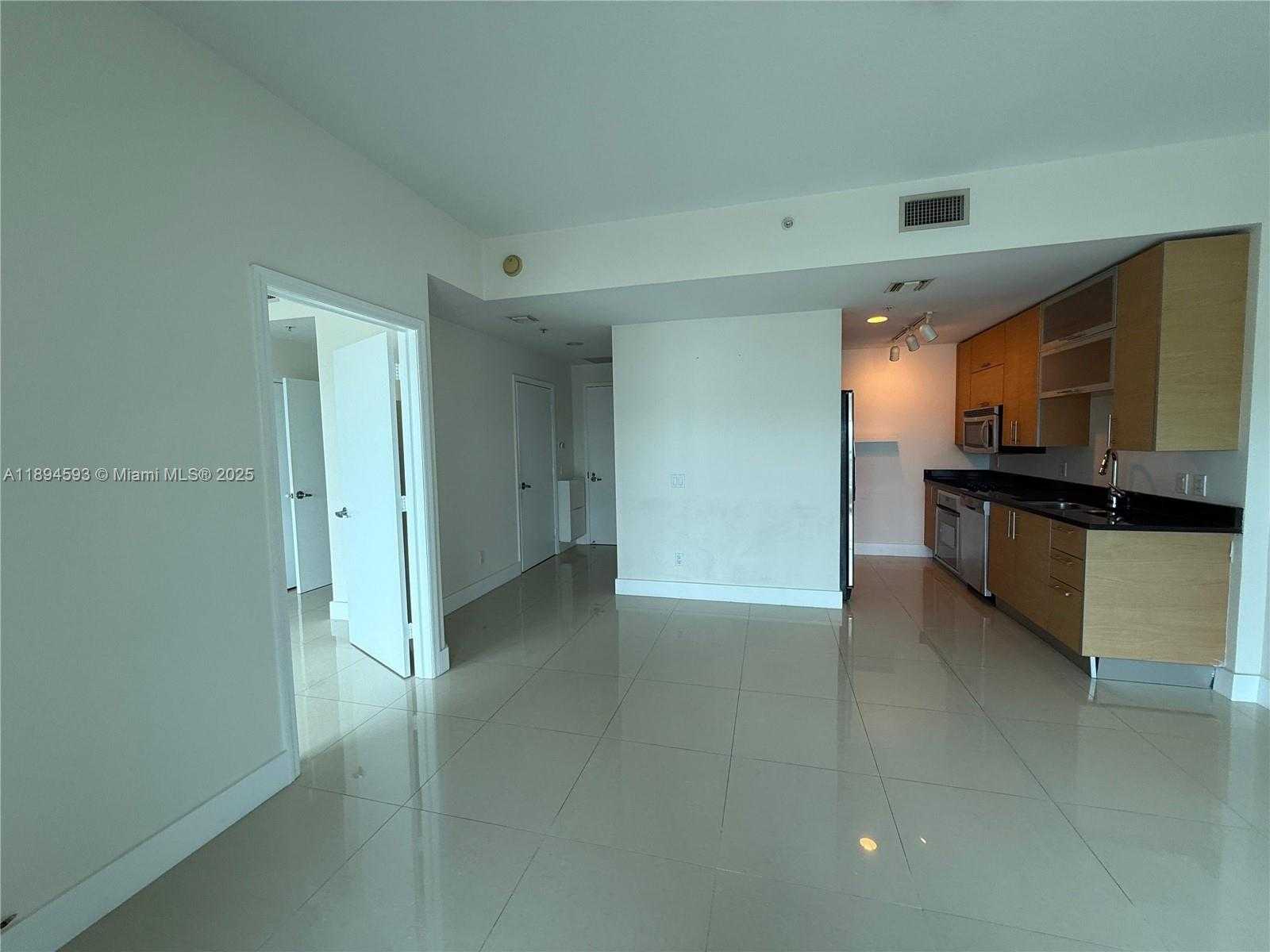 Small Image of 60 SOUTH WEST 13TH ST #3809, Miami Number 2