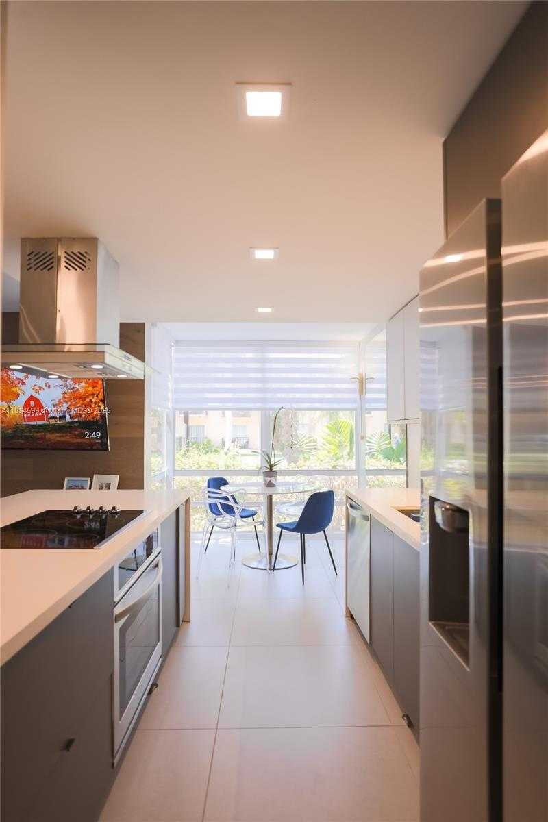 Small Image of 210 172ND ST #131, Sunny Isles Beach Number 13