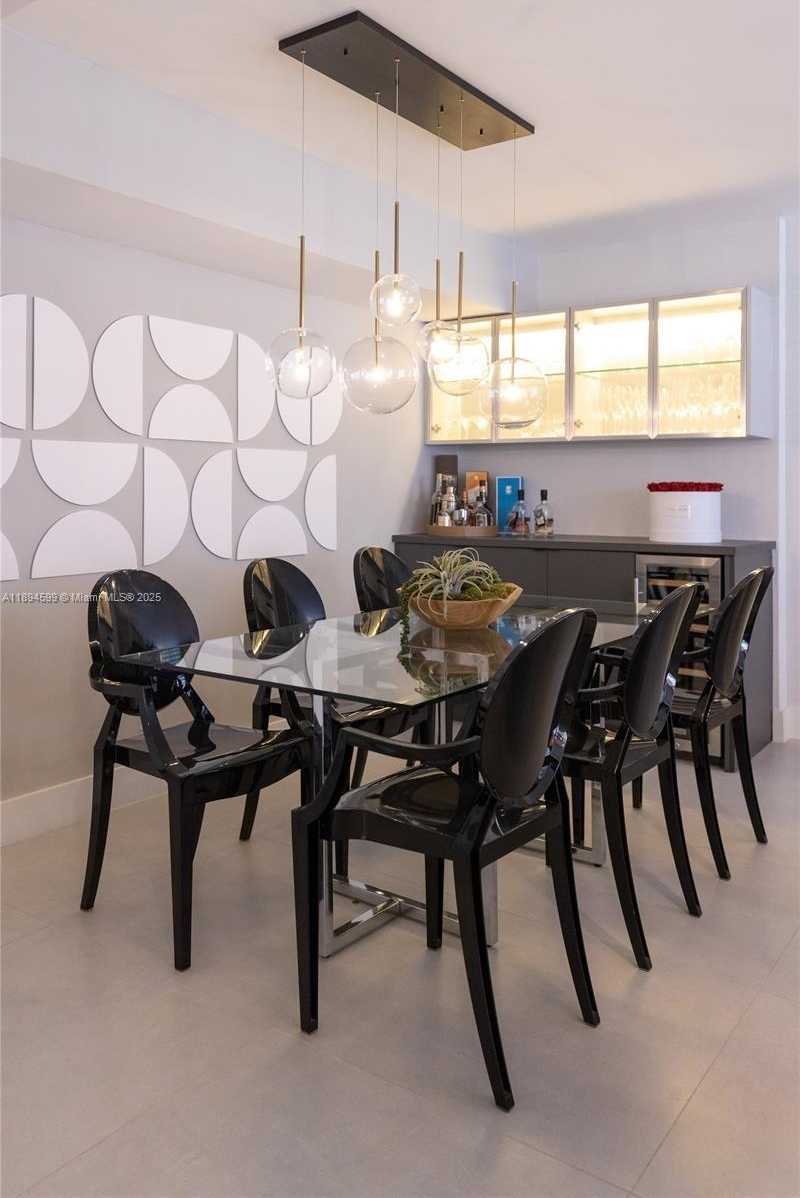 Small Image of 210 172ND ST #131, Sunny Isles Beach Number 6