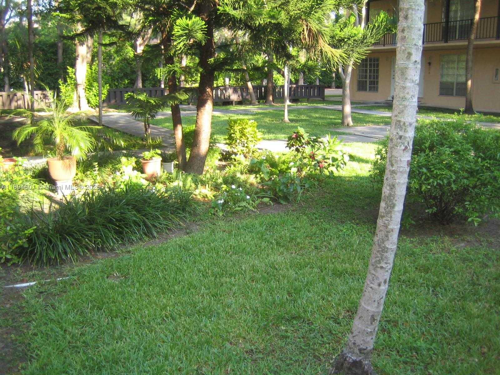 Small Image of 10824 NORTH KENDALL DR #S-26, Miami Number 19