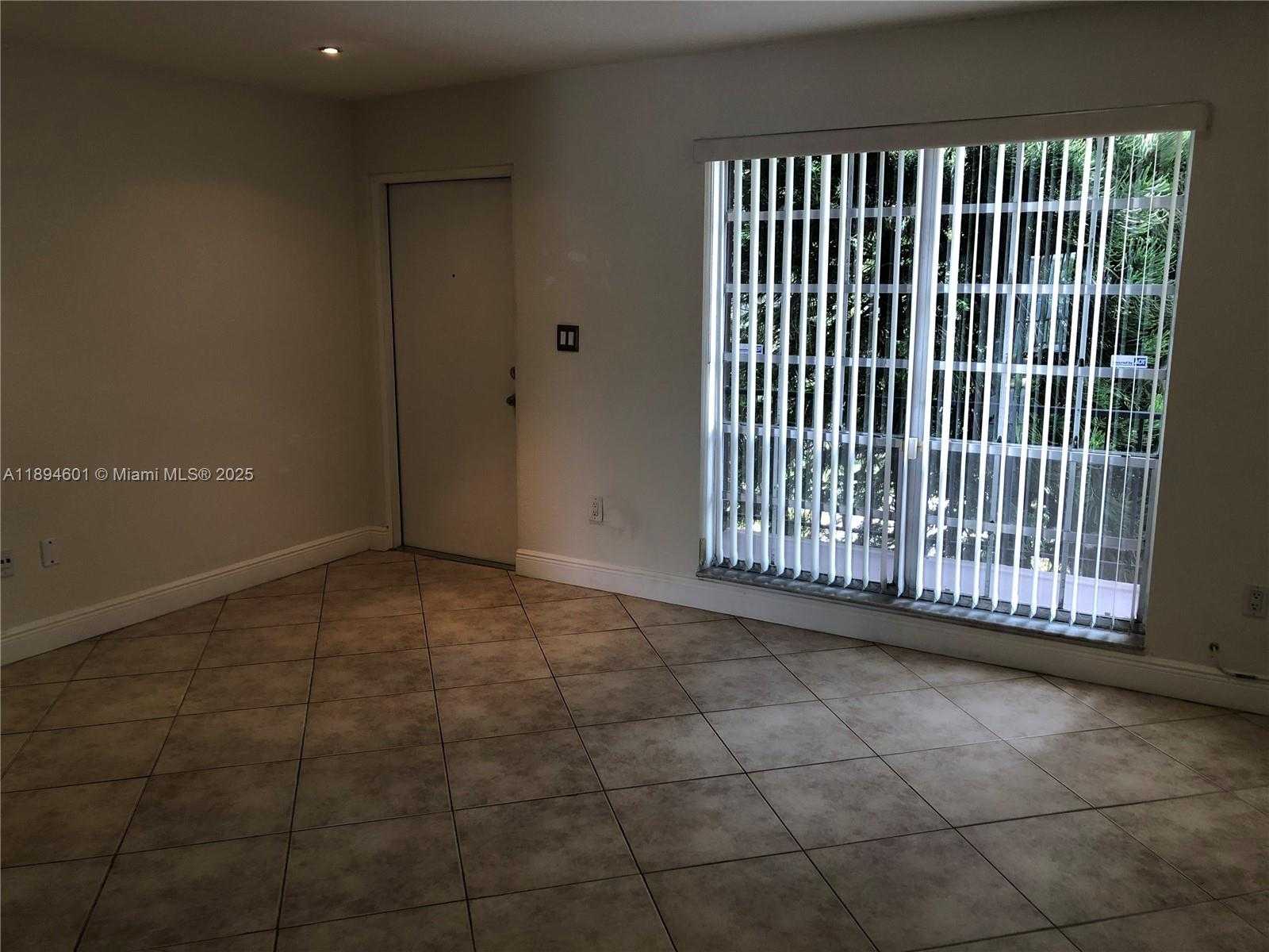 Small Image of 10824 NORTH KENDALL DR #S-26, Miami Number 33