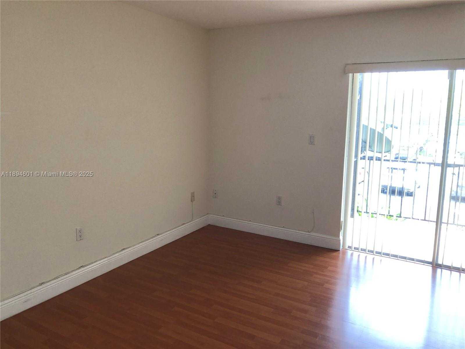 Small Image of 10824 NORTH KENDALL DR #S-26, Miami Number 35