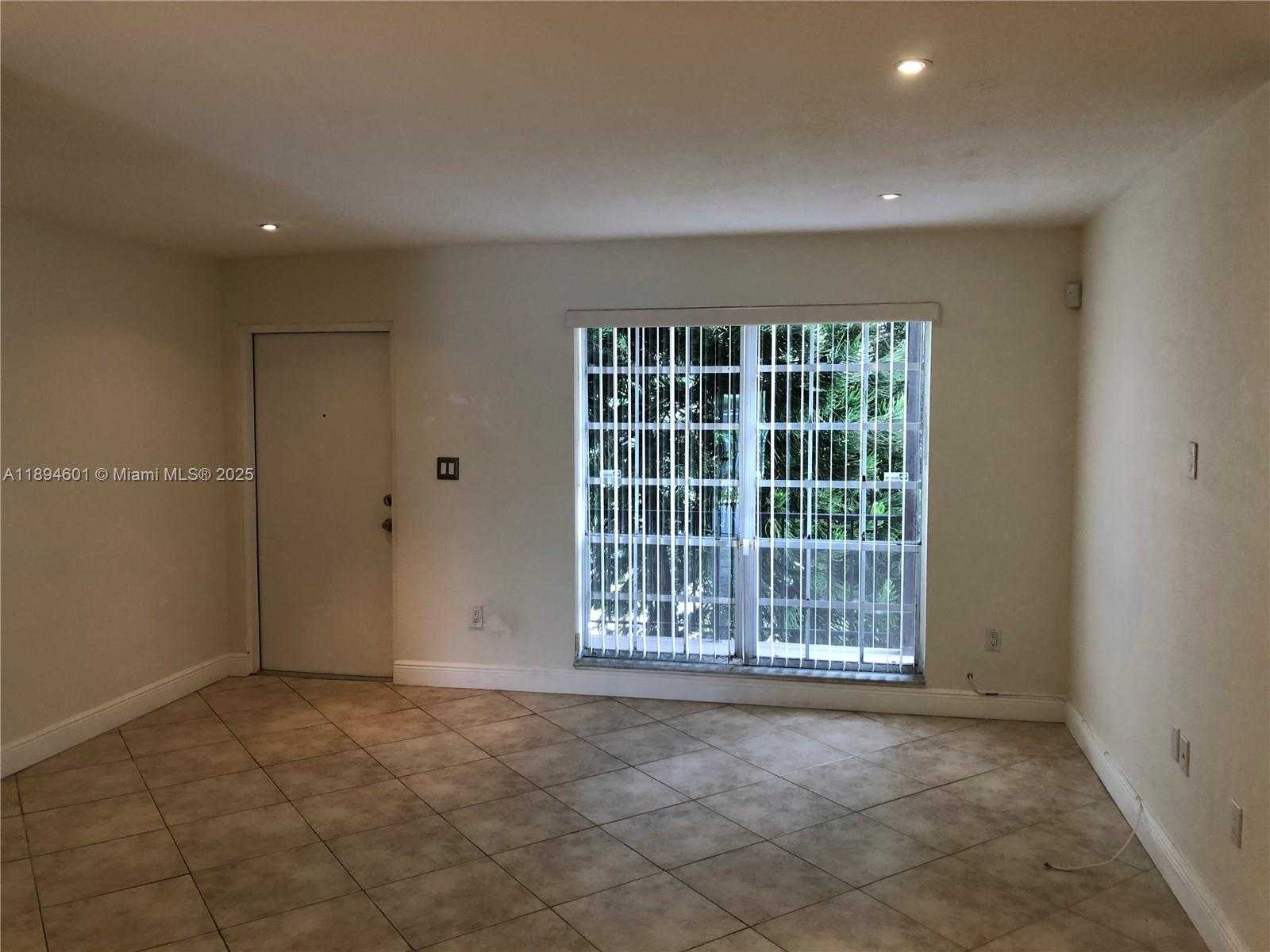 Small Image of 10824 NORTH KENDALL DR #S-26, Miami Number 40