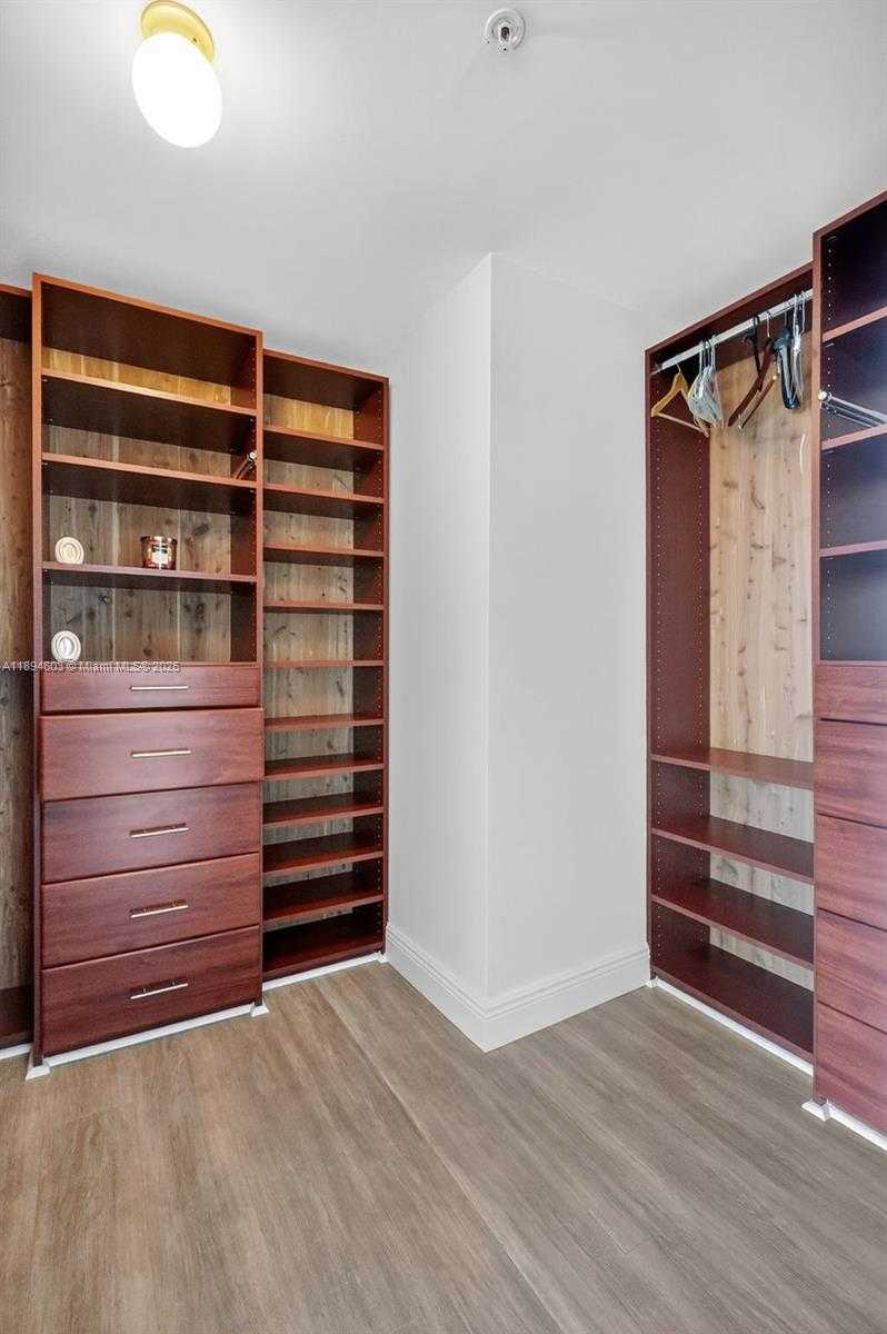 Small Image of 2021 SOUTH WEST 3RD AVE #PH-3, Miami Number 15