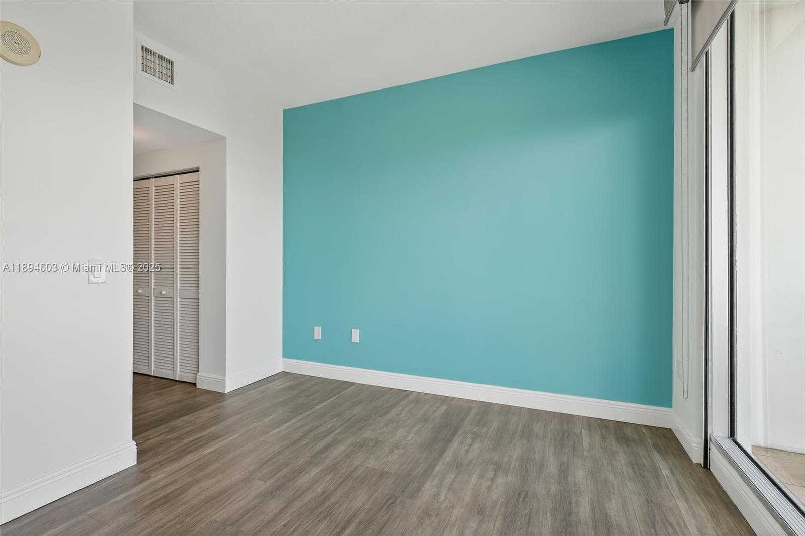 Small Image of 2021 SOUTH WEST 3RD AVE #PH-3, Miami Number 20