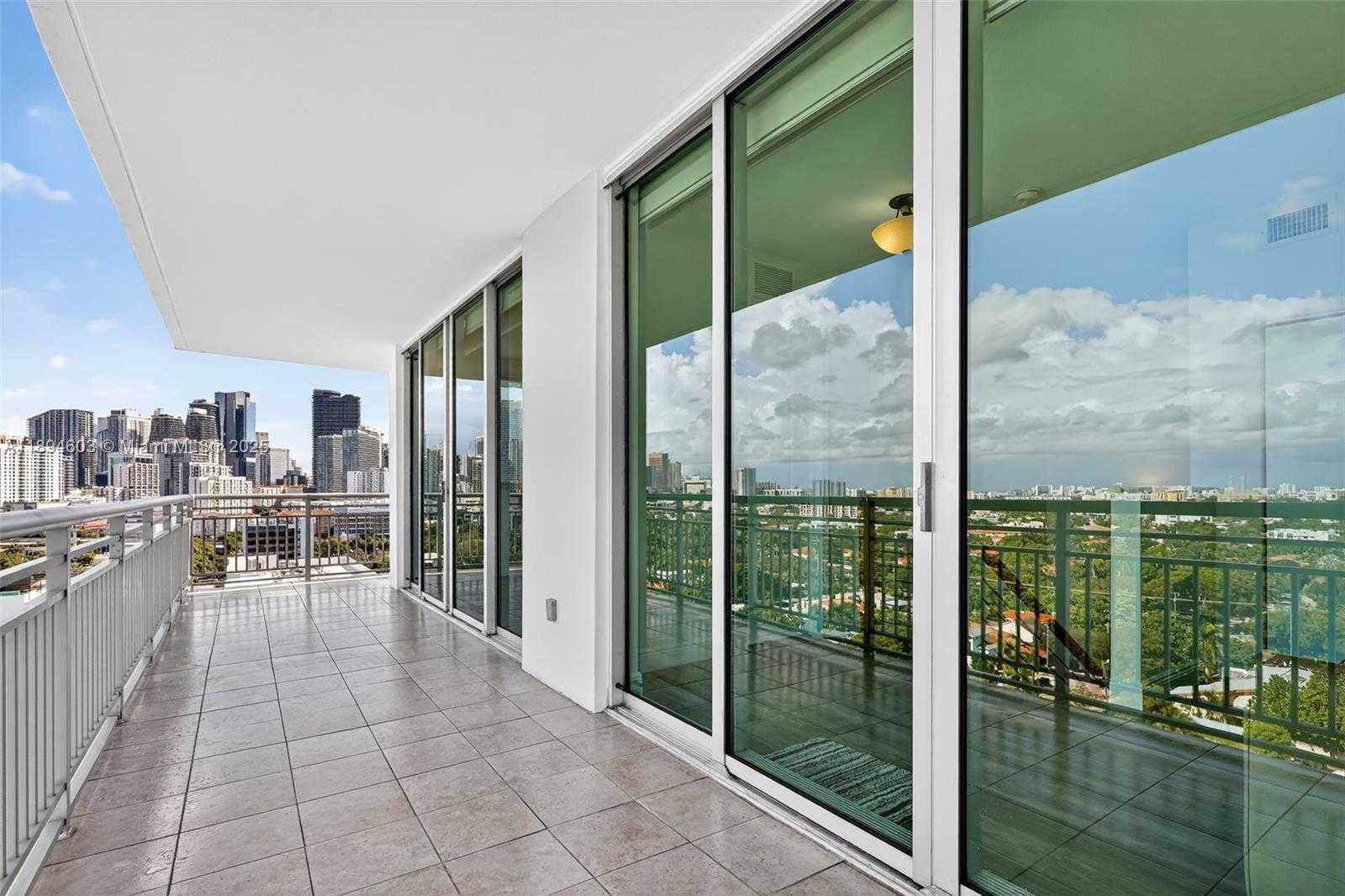 Small Image of 2021 SOUTH WEST 3RD AVE #PH-3, Miami Number 25