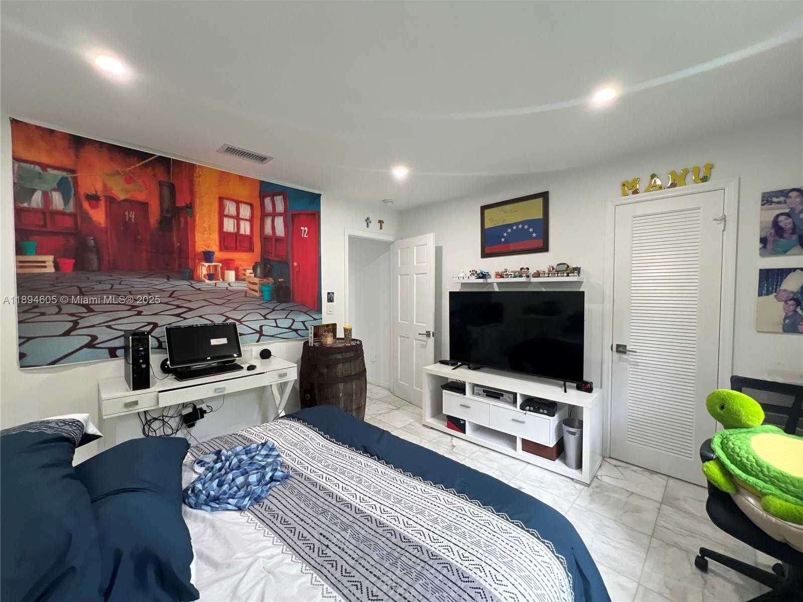 Small Image of 4934 NORTH WEST 94TH DORAL PL, Doral Number 11