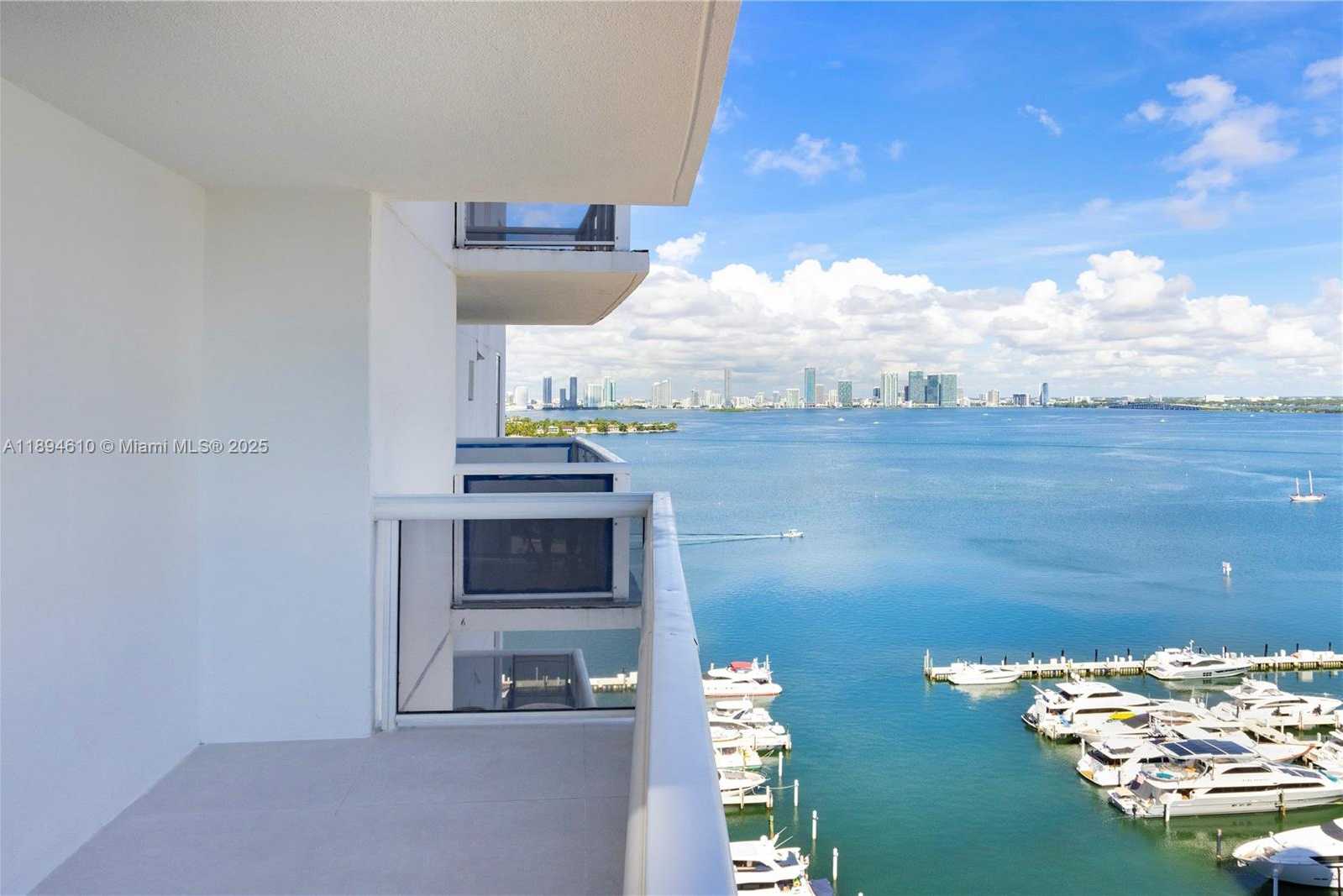 Small Image of 1800 SUNSET HARBOUR DR #2215, Miami Beach Number 11