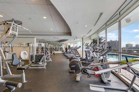 Small Image of 1800 SUNSET HARBOUR DR #2215, Miami Beach Number 12