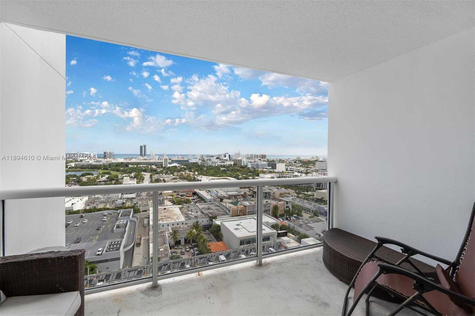 Small Image of 1800 SUNSET HARBOUR DR #2215, Miami Beach Number 16
