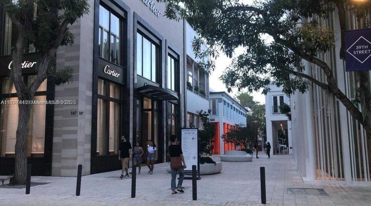 Imagen de Pequeño Objeto