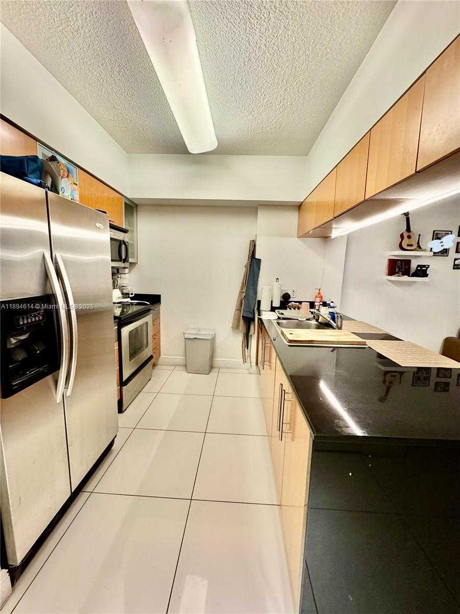 Small Image of 1750 NORTH BAYSHORE DR #1605, Miami Number 13