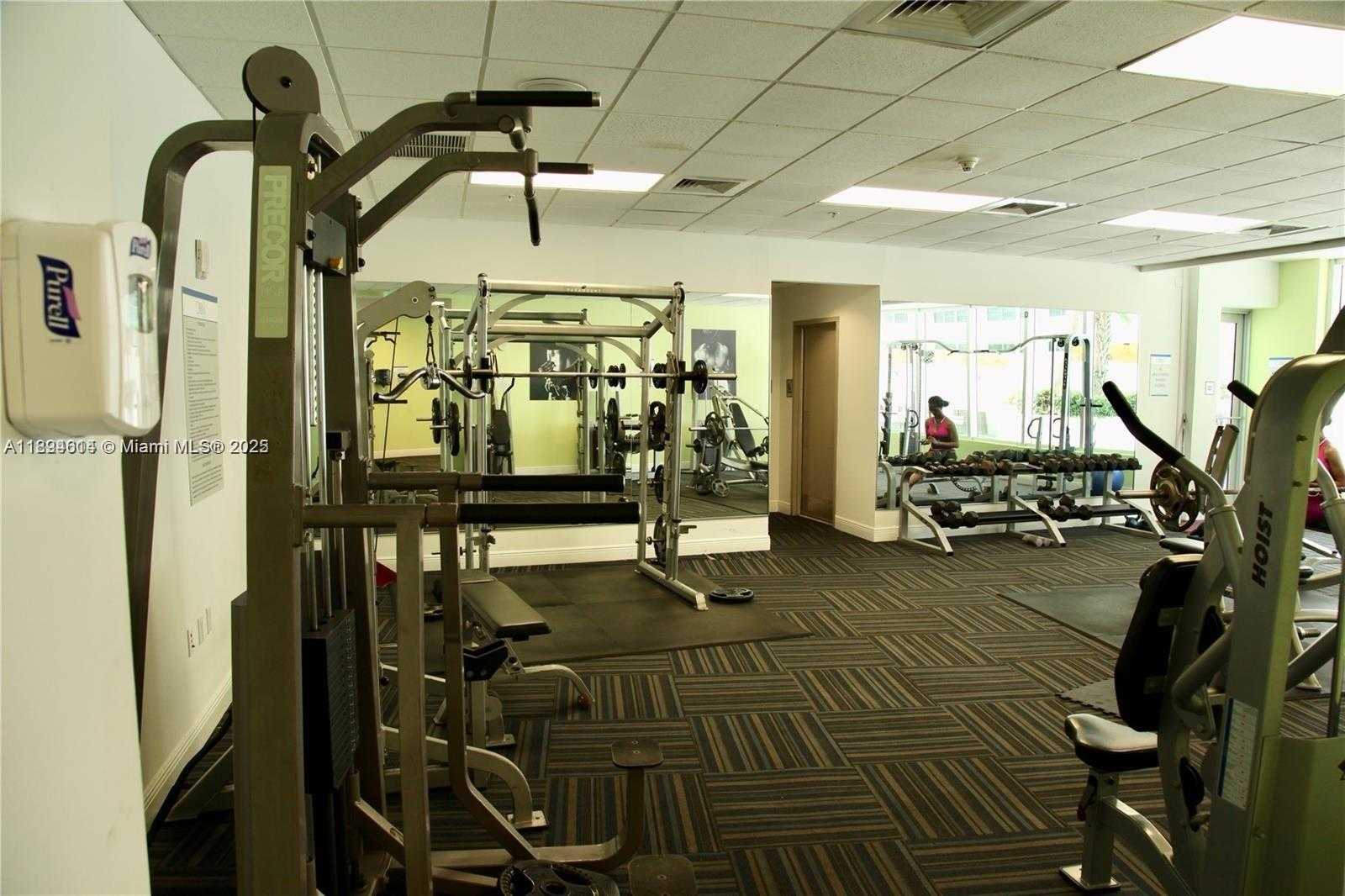 Small Image of 1750 NORTH BAYSHORE DR #1605, Miami Number 27