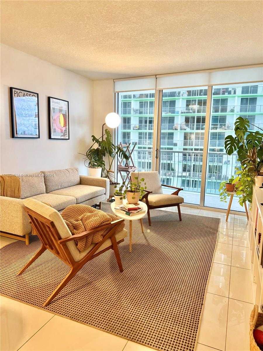Small Image of 1750 NORTH BAYSHORE DR #1605, Miami Number 7