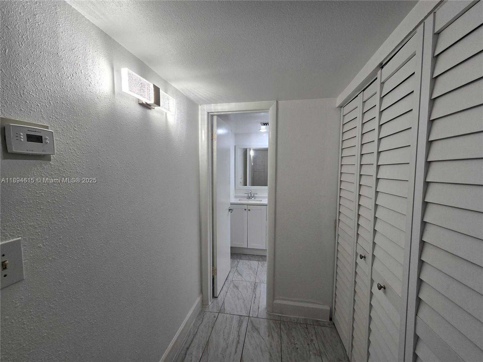 Small Image of 10801 SOUTH WEST 109TH CT #D201, Miami Number 7