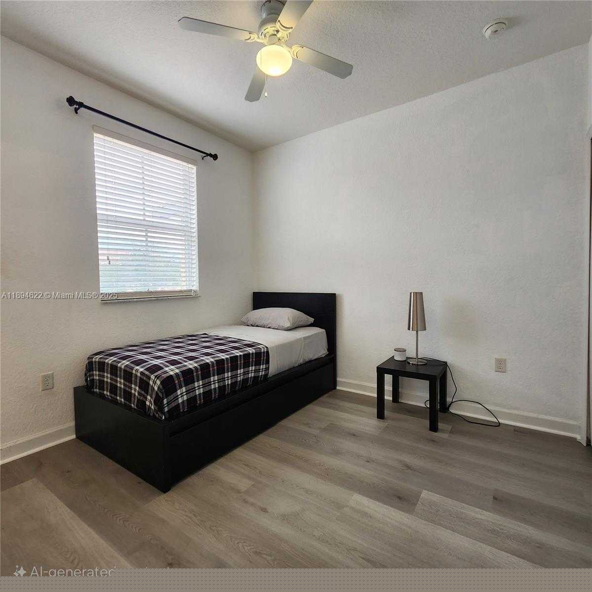 Small Image of 10955 NORTH WEST 87TH LN #10955, Doral Number 25