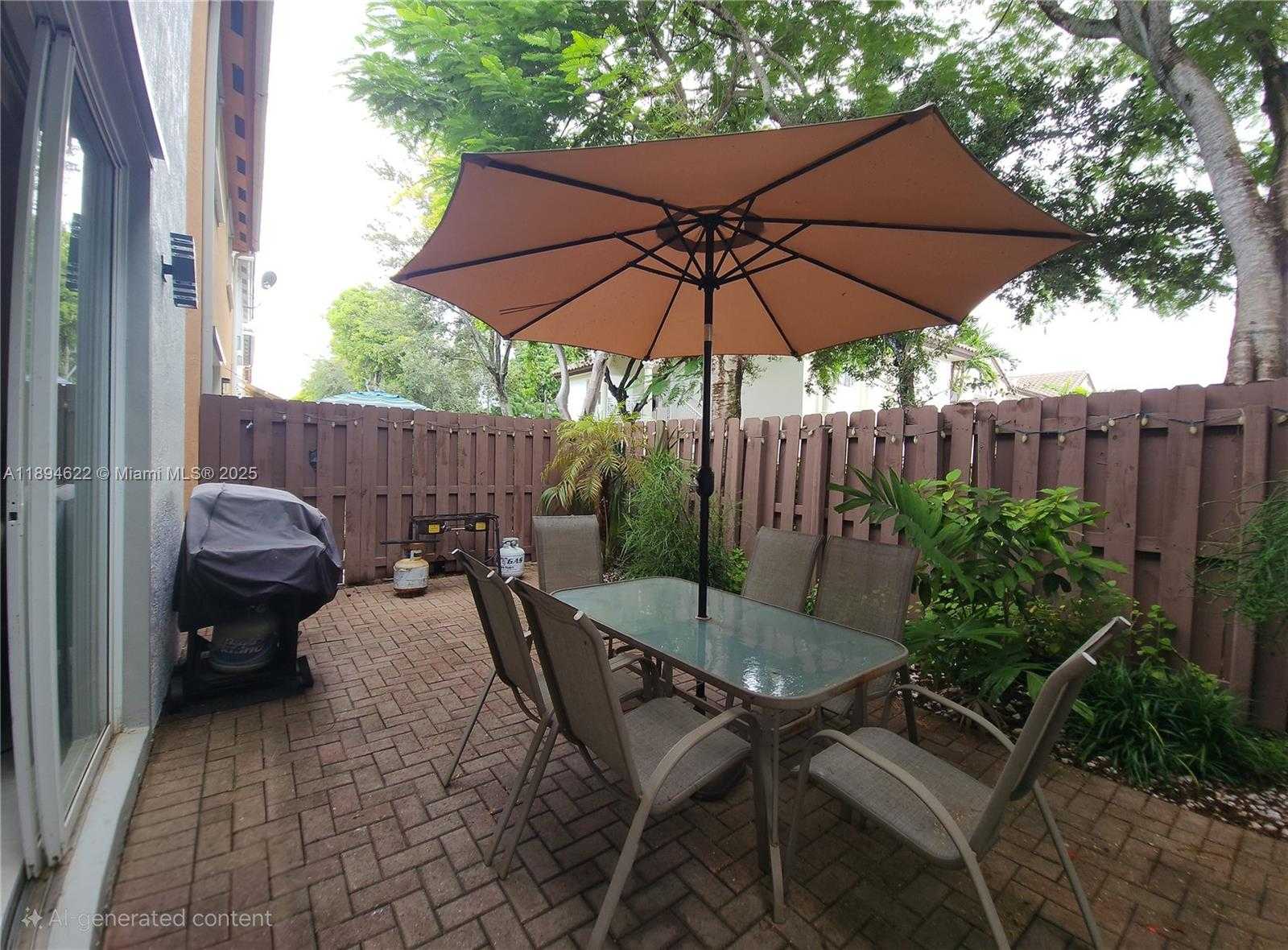 Small Image of 10955 NORTH WEST 87TH LN #10955, Doral Number 34