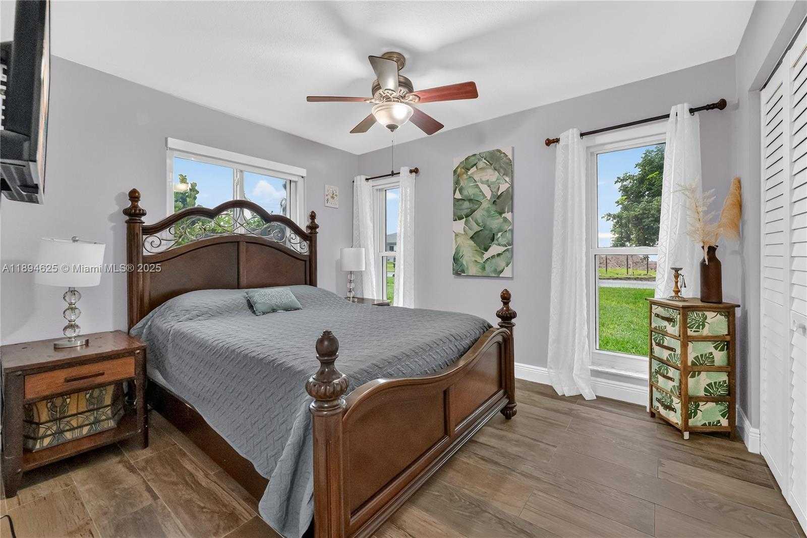 Small Image of 32020 SOUTH WEST 199TH AVE #32020, Homestead Number 17