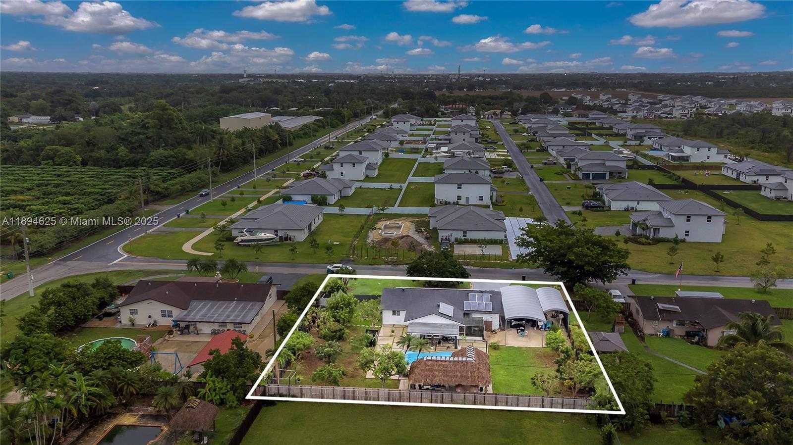 Small Image of 32020 SOUTH WEST 199TH AVE #32020, Homestead Number 44
