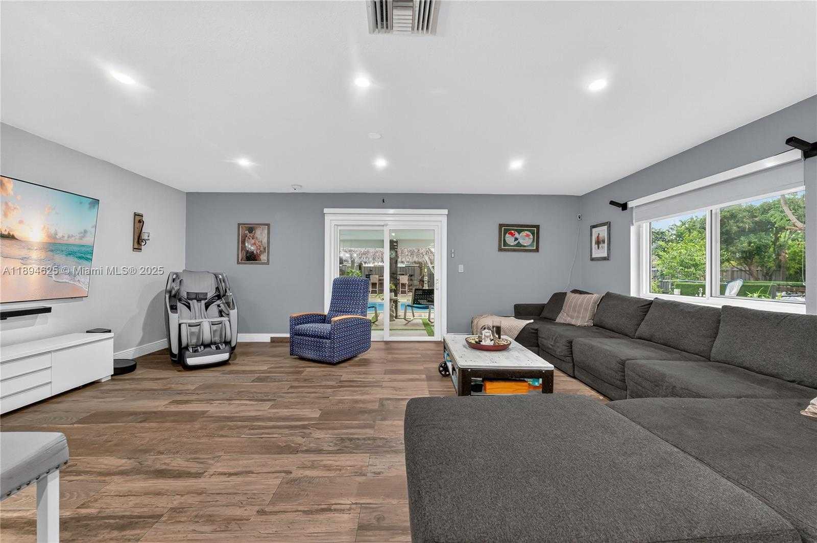 Small Image of 32020 SOUTH WEST 199TH AVE #32020, Homestead Number 5
