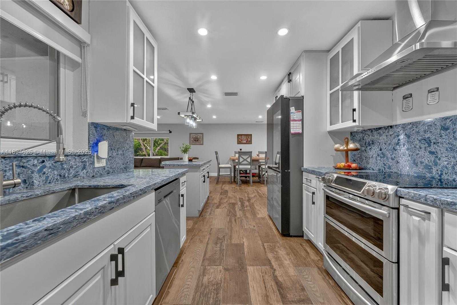 Small Image of 32020 SOUTH WEST 199TH AVE #32020, Homestead Number 7