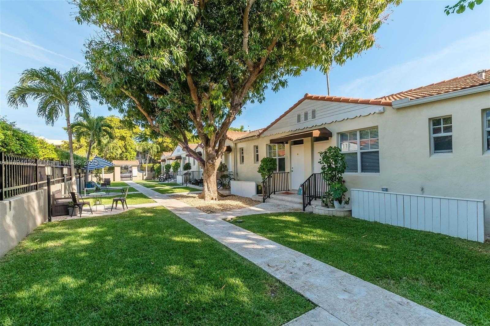 Small Image of 814 LENOX AVE #2, Miami Beach Number 17