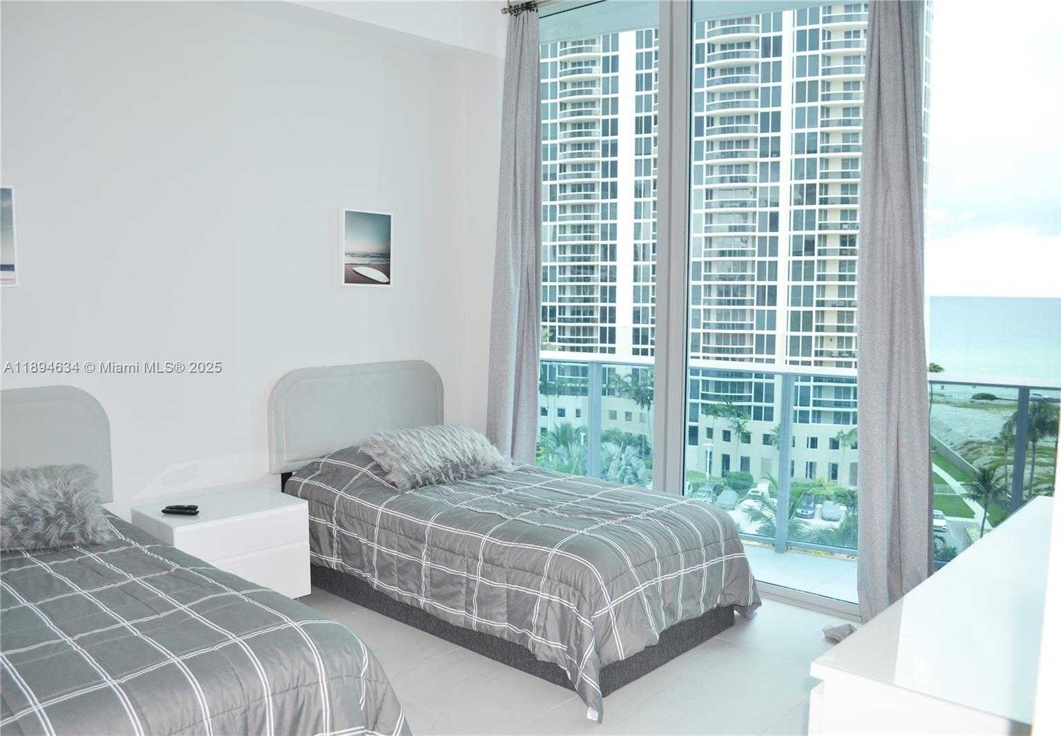 Small Image of 17550 COLLINS AVE #703, Sunny Isles Beach Number 11
