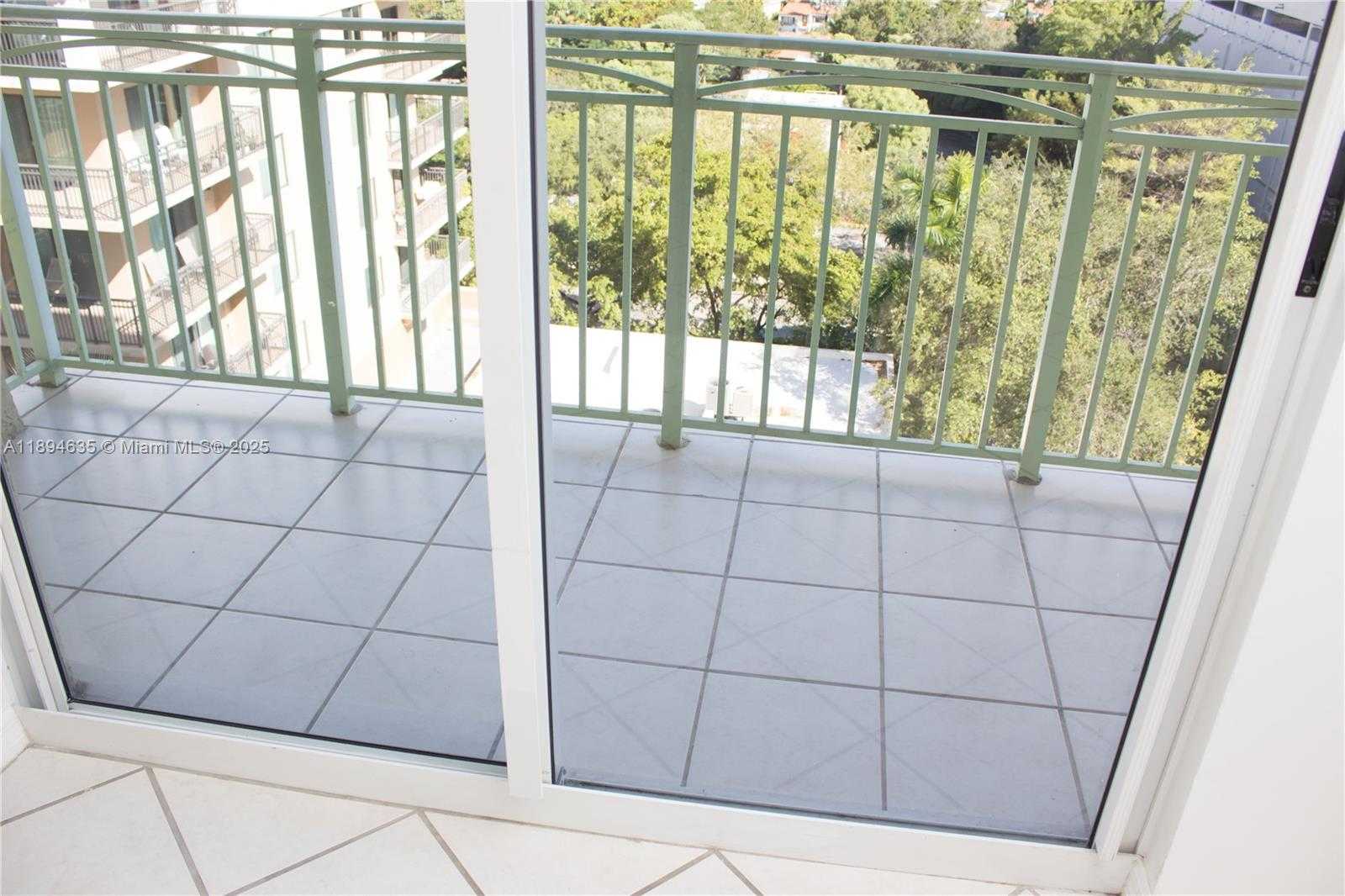 Small Image of 3500 CORAL WAY #1002, Miami Number 26