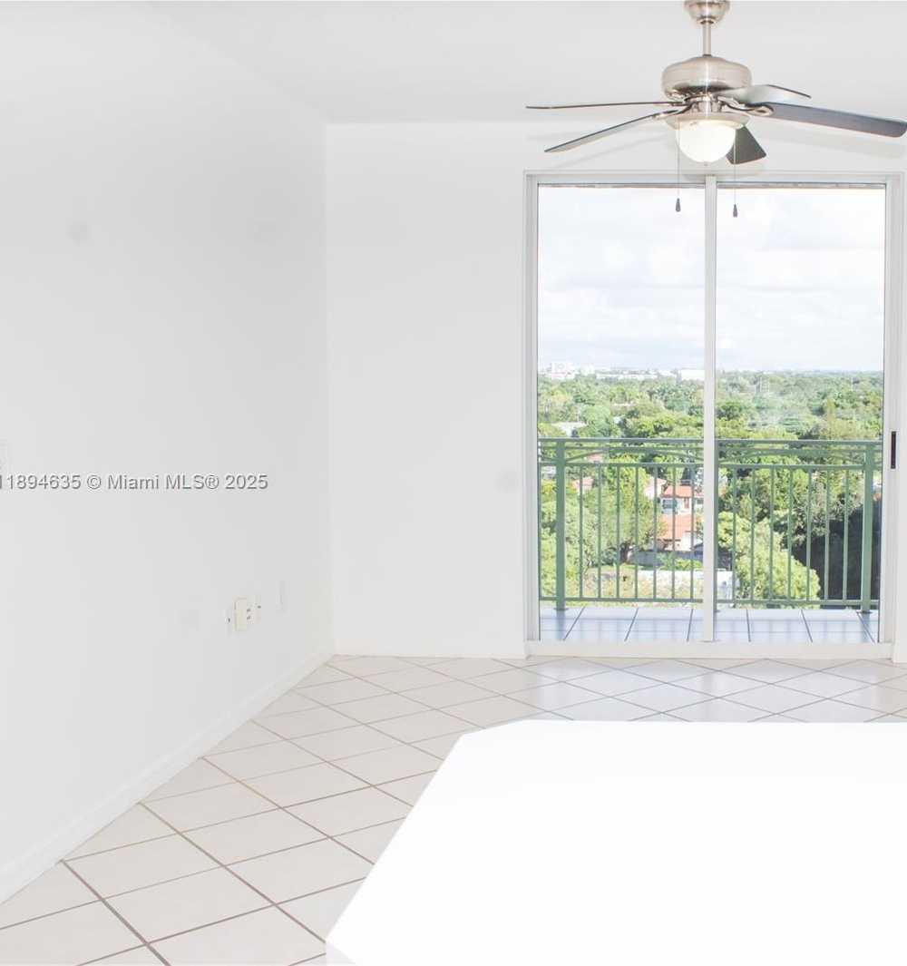 Small Image of 3500 CORAL WAY #1002, Miami Number 3
