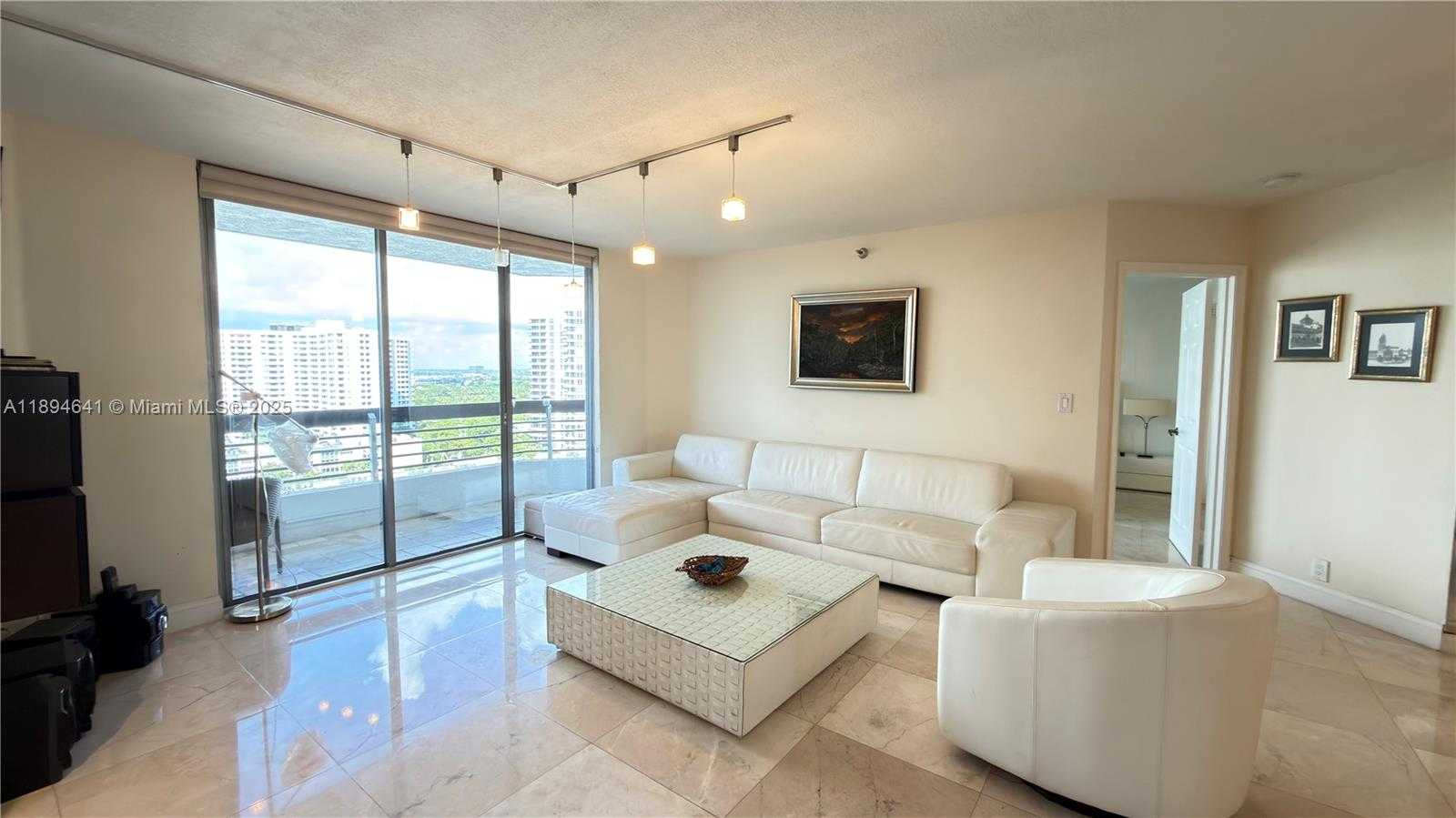 Small Image of 3530 WEST MYSTIC POINTE DR #1602, Aventura Number 17