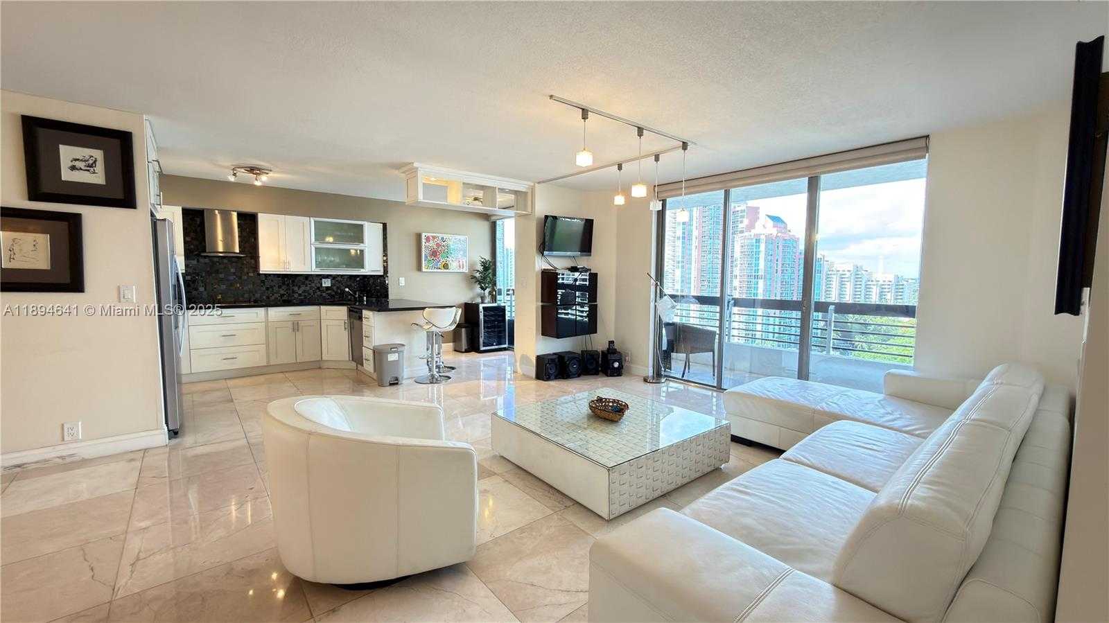 Small Image of 3530 WEST MYSTIC POINTE DR #1602, Aventura Number 18