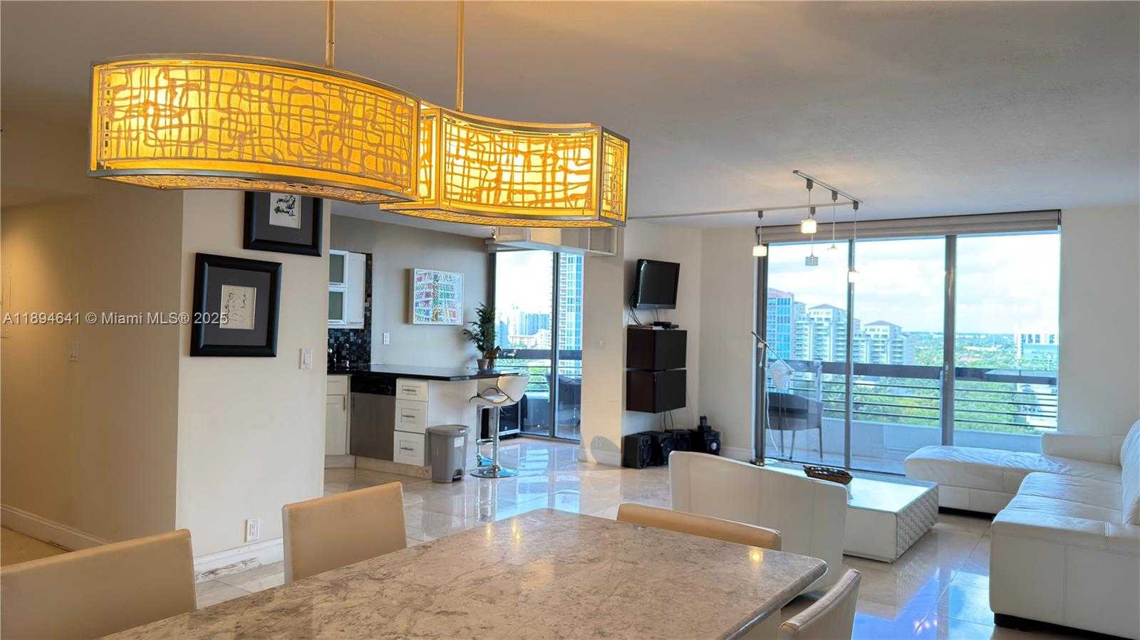 Small Image of 3530 WEST MYSTIC POINTE DR #1602, Aventura Number 2