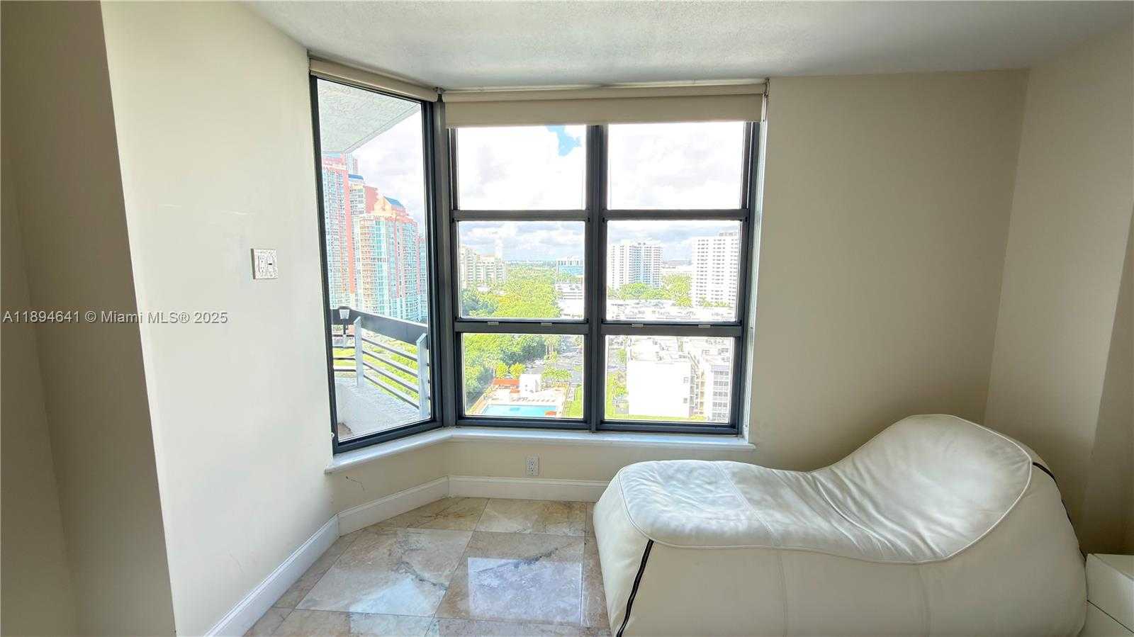 Small Image of 3530 WEST MYSTIC POINTE DR #1602, Aventura Number 25