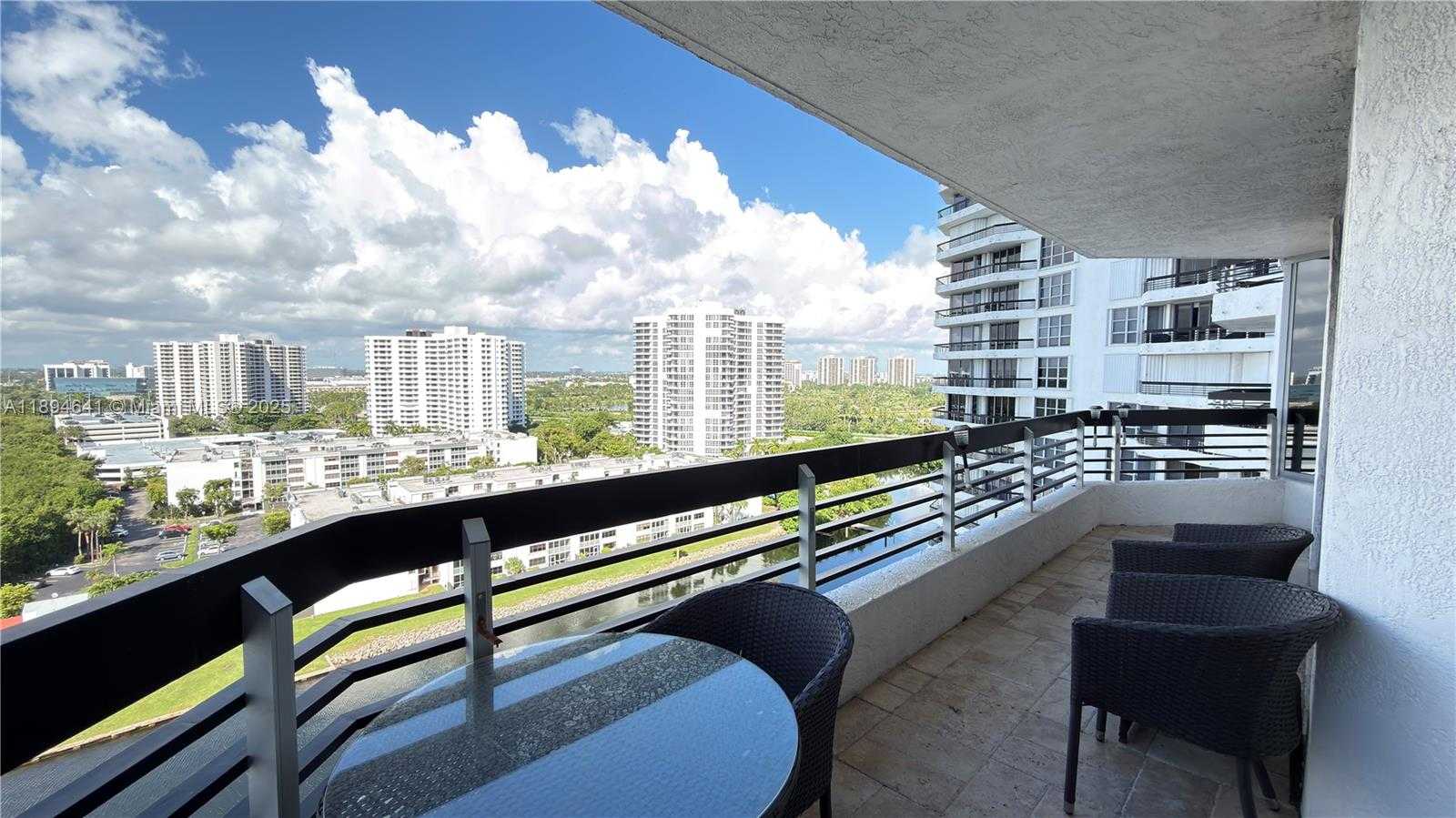 Small Image of 3530 WEST MYSTIC POINTE DR #1602, Aventura Number 37