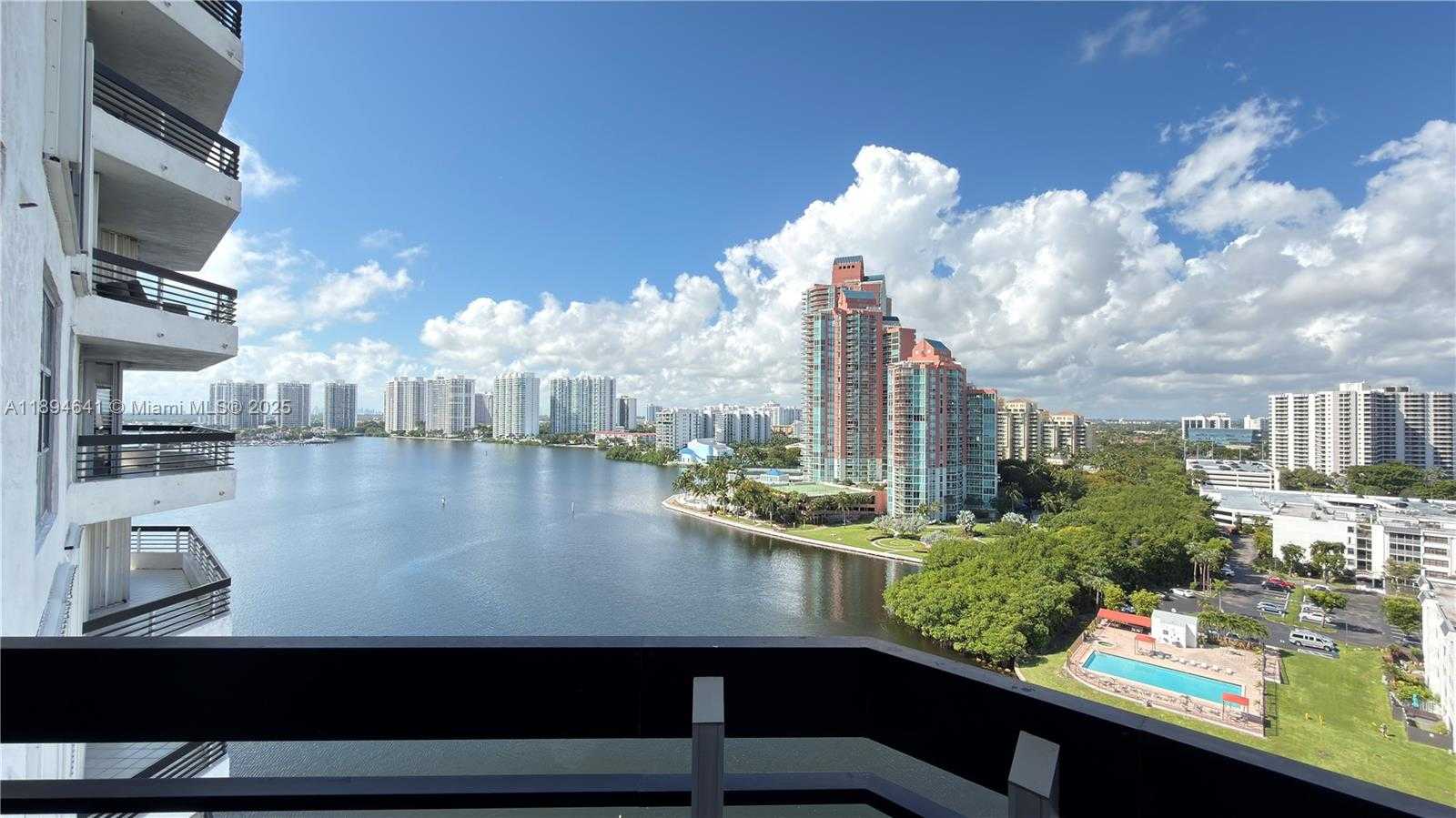 Small Image of 3530 WEST MYSTIC POINTE DR #1602, Aventura Number 39