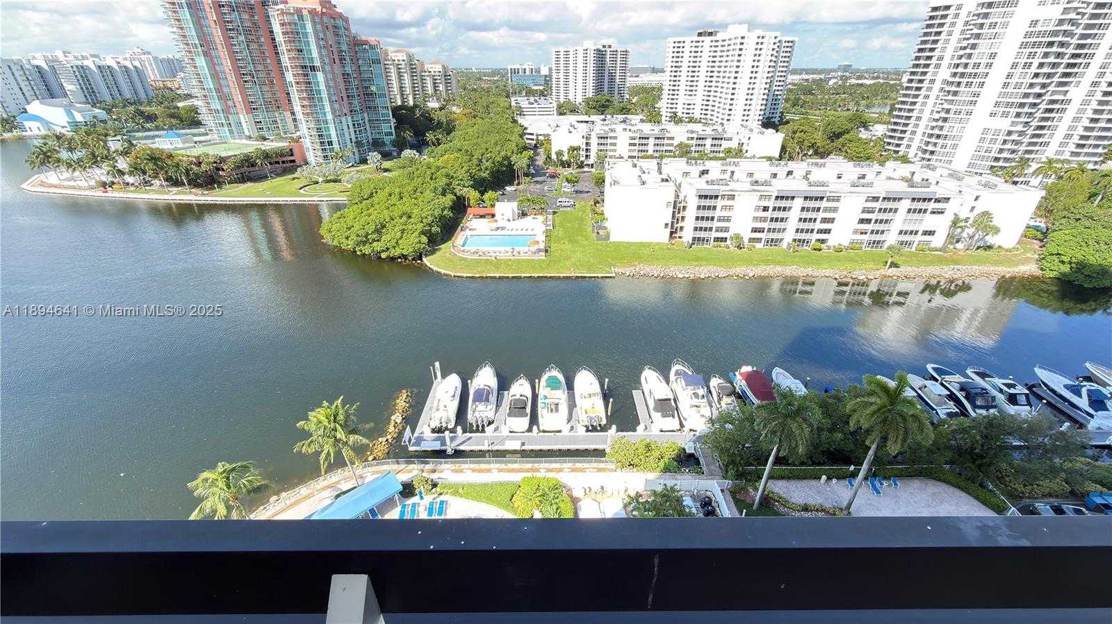Small Image of 3530 WEST MYSTIC POINTE DR #1602, Aventura Number 40