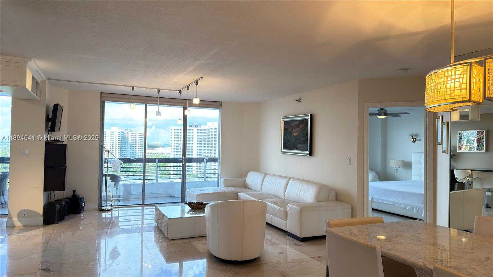Small Image of 3530 WEST MYSTIC POINTE DR #1602, Aventura Number 5
